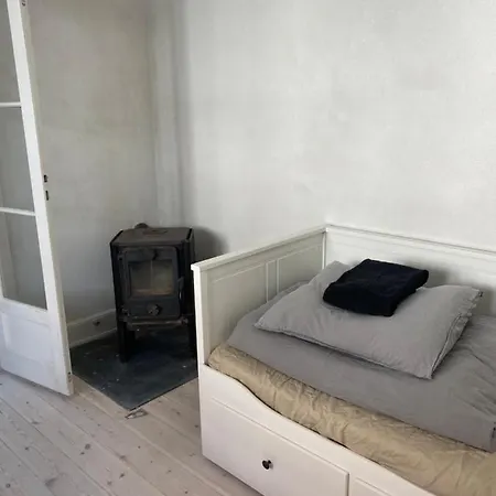 Annex Near Close To Copenhagen Vedbæk